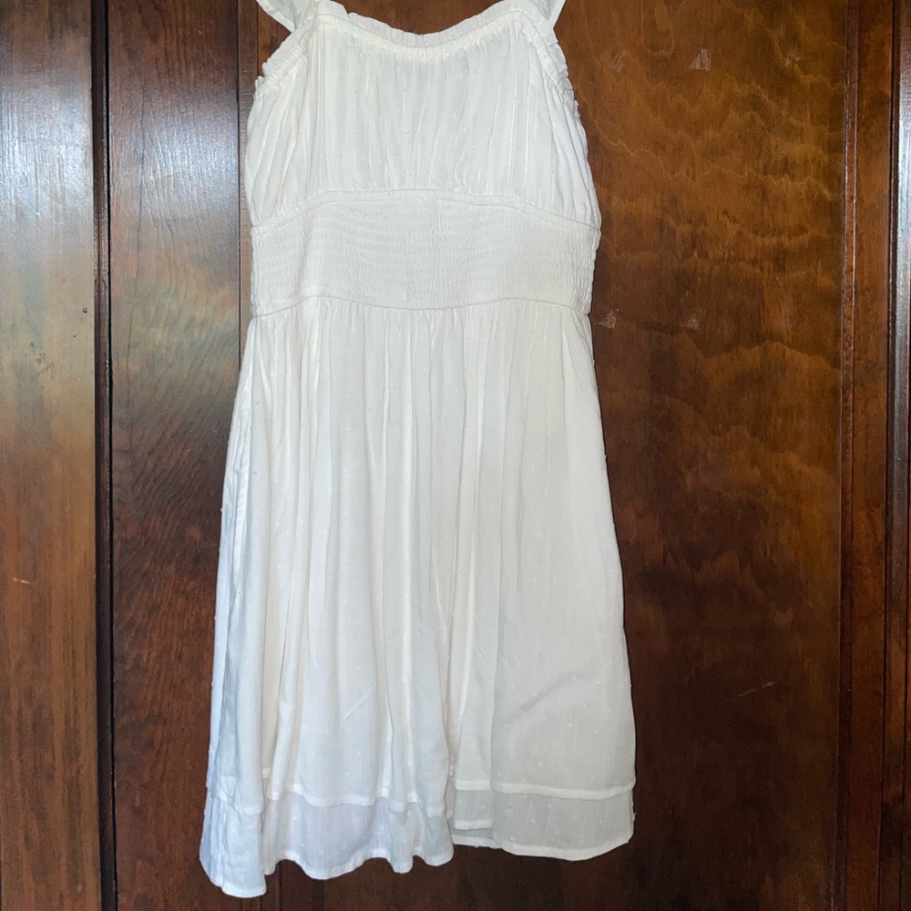 White Sleeveless Dress